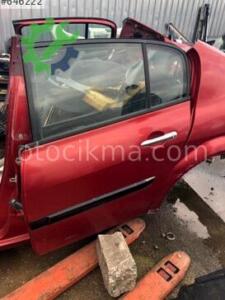 Renault Megane 2 Sol arka kapı kırmızı hatasız orjinal çıkma