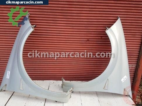 Renault Megane Sol Ön Çamurluk çıkma parça