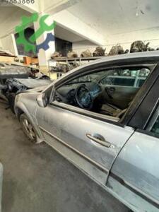 Renault Megane 2 Sol On Kapı Kolu Orjinal Çıkma