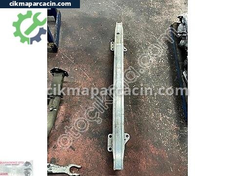 Renault Megane Tampon Demiri çıkma parça