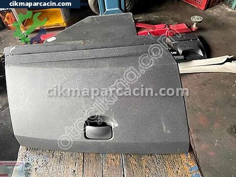 Renault Megane Torpido çıkma parça