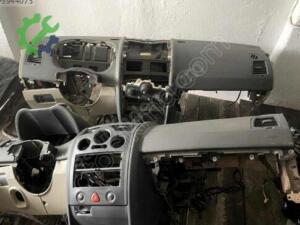 Renault Megane 2 torpido orijinal temiz