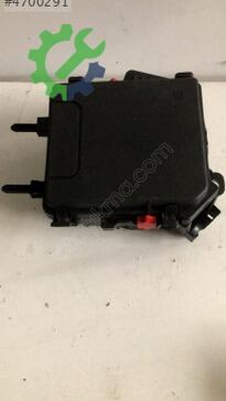 Renault Fluence Sigorta Kutusu 284C40002R çıkma parça