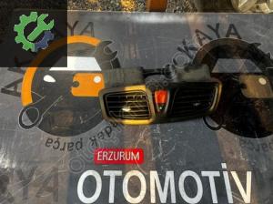 Renault Megane 3 Kalorifer Izgarası Orta Orjinal Çıkma