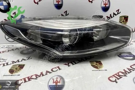 Renault Megane Sağ Ön Far çıkma parça