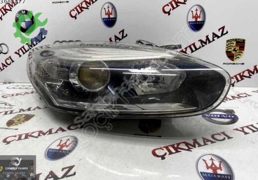 Renault Megane Sağ Ön Far 260100923R çıkma parça