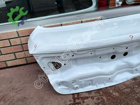 Renault Megane Bagaj Kapağı çıkma parça