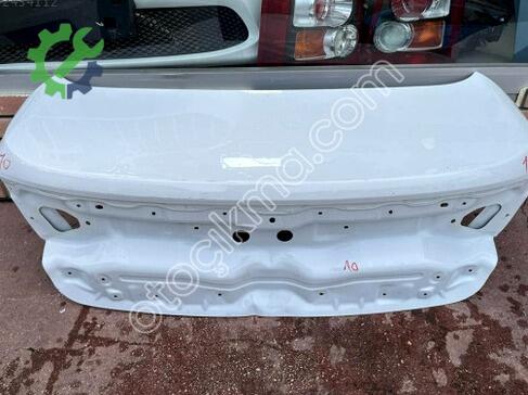 Renault Megane Bagaj Kapağı çıkma parça