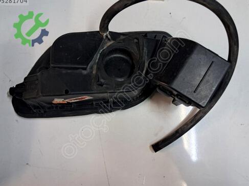 Renault Megane Depo Kapağı çıkma parça
