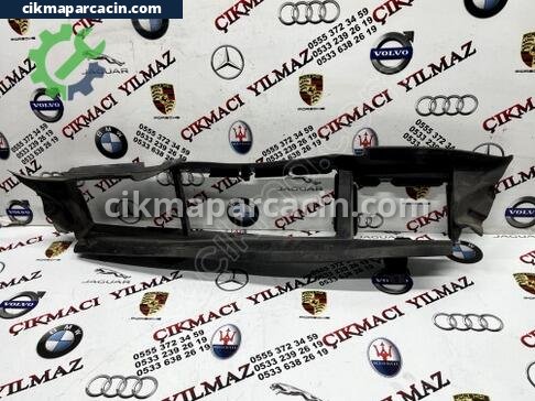 Renault Megane Davlumbaz çıkma parça