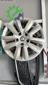RENAULT MEGANE 4 JANT KAPAĞI