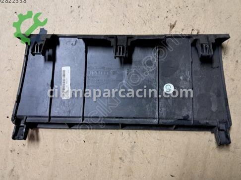Renault Megane Bakalitler çıkma parça