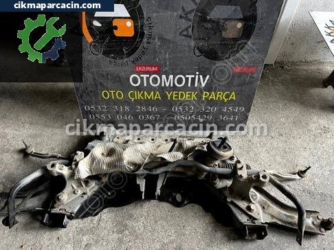 Renault Megane Travers çıkma parça