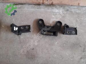 RENAULT MEGANE 4 ÖN TAMPON BRAKETİ TAKIM SIFIR