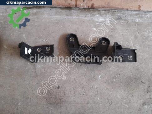 Renault Megane Tampon Braketi çıkma parça