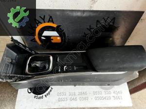 Renault Megane 4 Orta Konsol Orjinal Çıkma