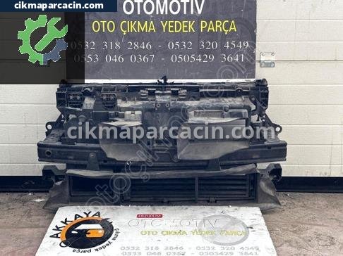 Renault Megane Ön Panel çıkma parça