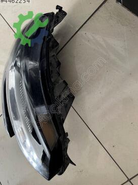 Renault Megane Sağ Ön Far çıkma parça