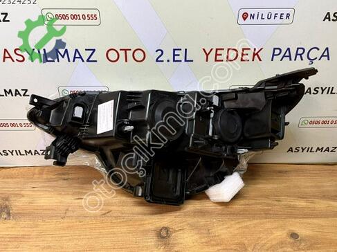 Renault Megane Sağ Ön Far 260106827R çıkma parça