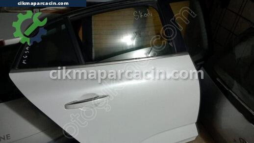 Renault Megane Sağ Kapı çıkma parça