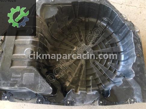 Renault Megane Bagaj Havuzu 745145426R çıkma parça