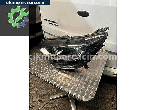 Renault Megane Sol Ön Far çıkma parça