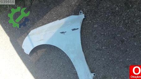 Renault Megane Sol Ön Çamurluk çıkma parça