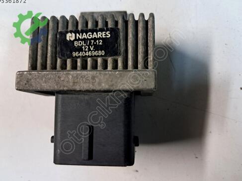 Renault Megane Kızdırma Bujileri 9640469680 çıkma parça