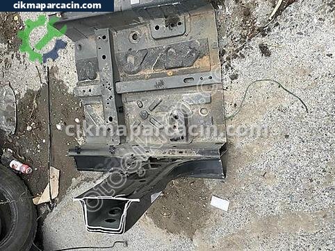 Renault Megane Sol Marşpiyel Sacı çıkma parça