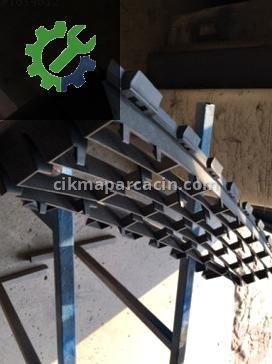 Renault Megane Tampon Alt Izgara 8200412379 çıkma parça
