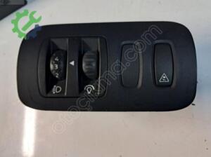 RENAULT MEGANE İKİ KONTROL DÜĞMELERİ