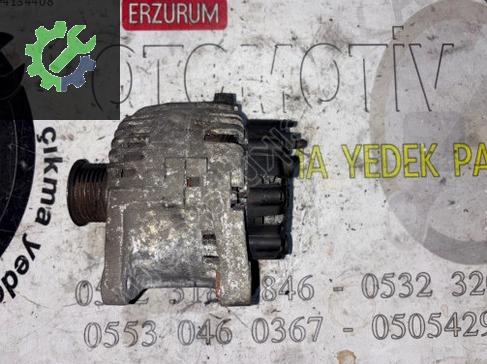 Renault Clio Şarj Dinamosu 8200667610 çıkma parça