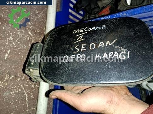 Renault Megane Depo Kapağı çıkma parça