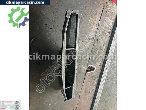 Renault Megane Bagaj çıkma parça
