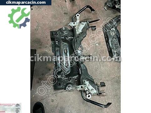 Renault Megane Travers çıkma parça