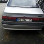 Renault menejir 21 sağ ön kapı sağ arka kapı