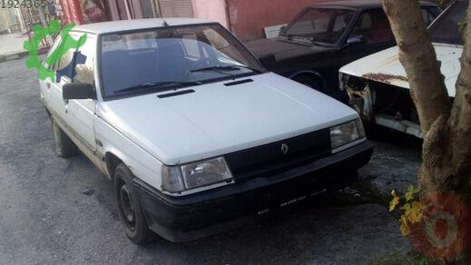 Renault R 11 Komple Ön çıkma parça