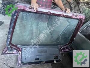 Renault R19 Modeli İçin Arka Bagaj Kapak Parçası