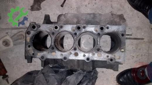 Renault R 21 Silindir Kapağı çıkma parça