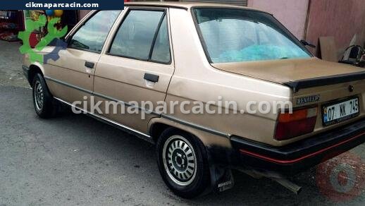 Renault R9 Arka Panel çıkma parça