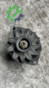 Renault R9 Şarj Dinamosu çıkma parça