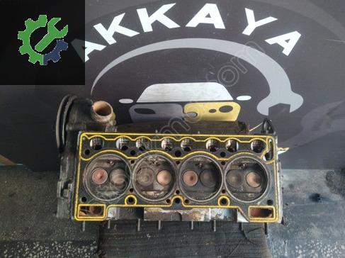 Renault R 9 Silindir Kapağı çıkma parça