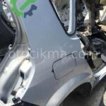 Renault Scenic sağ arka çamurluk hatasız orjinal çıkma