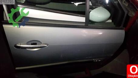 Renault Scenic Sağ Ön Kapı Kolu çıkma parça