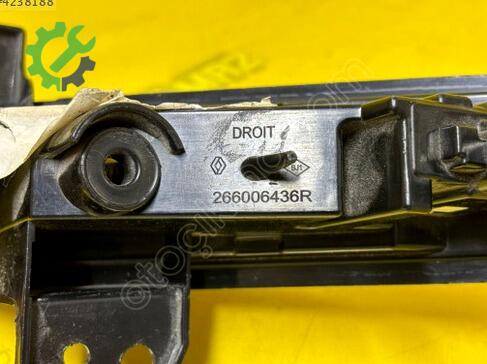 Renault Scenic Sağ Sis Farı 266007257R çıkma parça