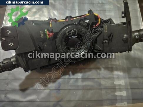 Renault Scenic Silecek Kolu çıkma parça