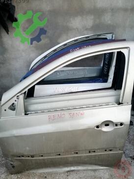 Renault Scenic Sol Ön Kapı çıkma parça