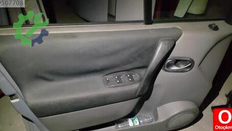 Renault Scenic Kapı Döşemesi çıkma parça