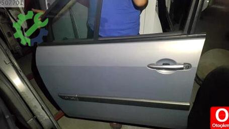 Renault Scenic Sol Ön Kapı çıkma parça