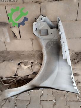 Renault Symbol Sağ Ön Çamurluk çıkma parça